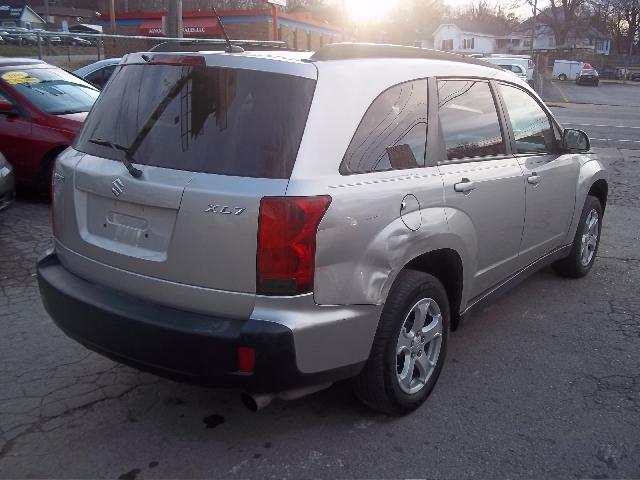 Suzuki XL-7 2007 photo 3