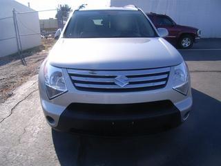 Suzuki XL-7 2007 photo 2