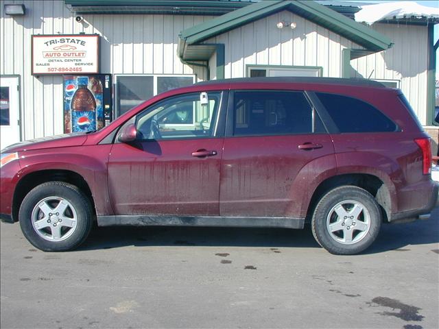 Suzuki XL-7 4dr SES Van Sport Utility