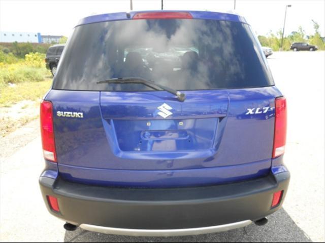 Suzuki XL-7 2007 photo 3
