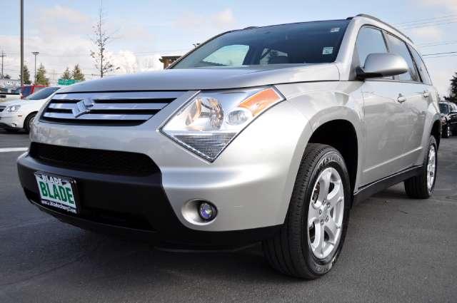 Suzuki XL-7 Coupe Sport Utility