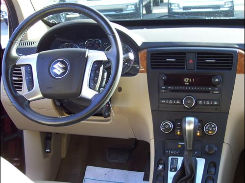 Suzuki XL-7 2007 photo 2