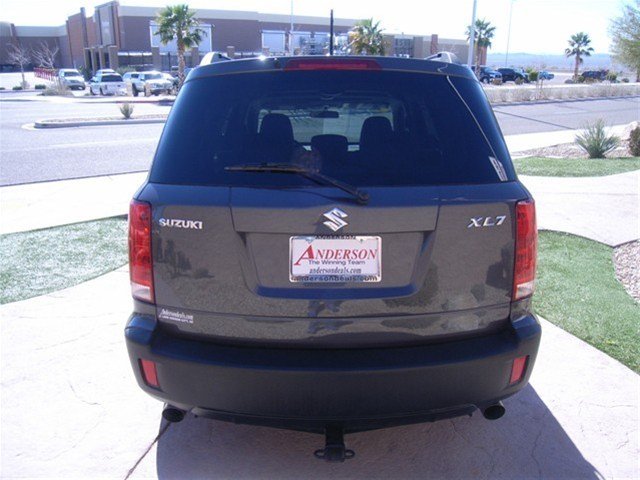 Suzuki XL-7 2007 photo 4