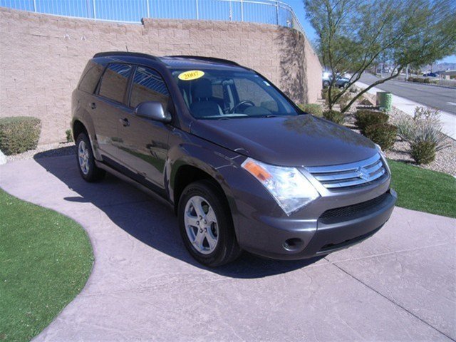 Suzuki XL-7 2007 photo 2