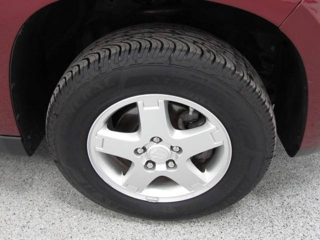 Suzuki XL-7 2007 photo 4