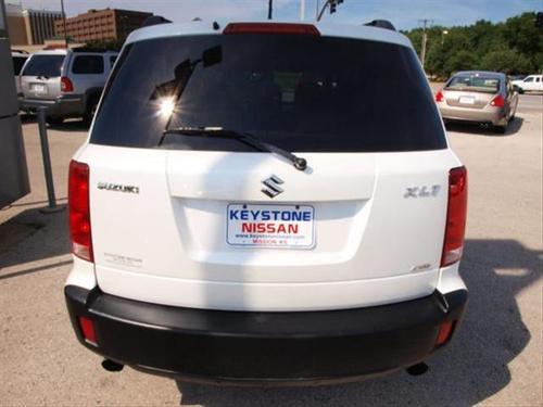 Suzuki XL-7 2007 photo 4