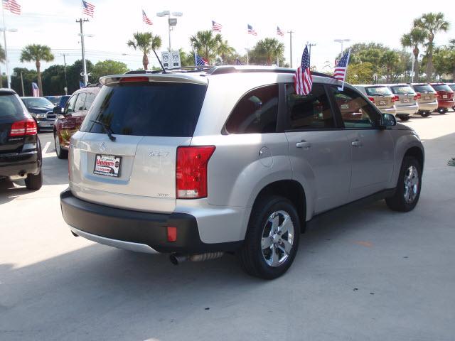 Suzuki XL-7 2007 photo 4