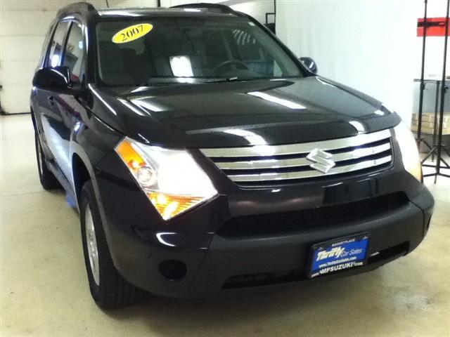 Suzuki XL-7 4dr SES Van Sport Utility