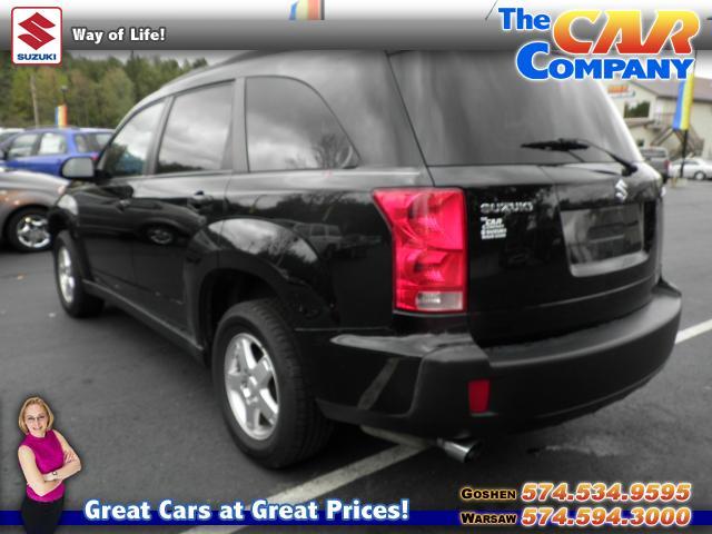 Suzuki XL-7 2007 photo 2