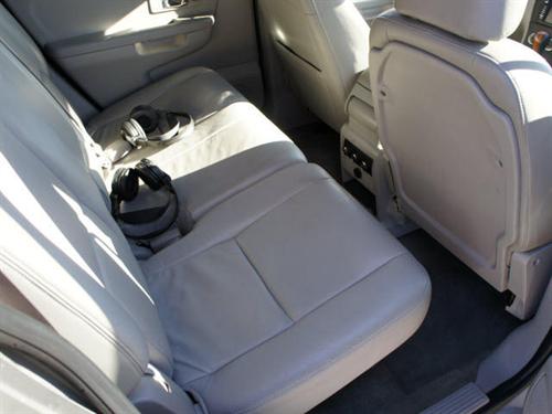 Suzuki XL-7 2007 photo 2