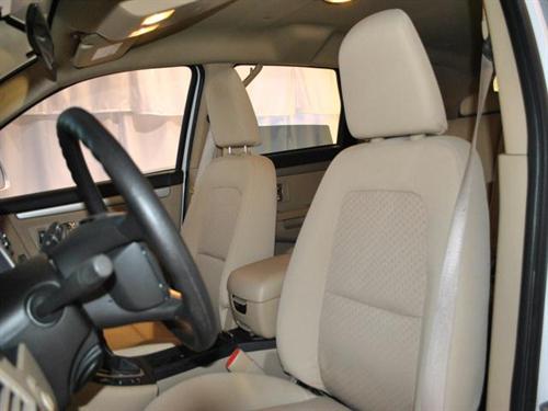 Suzuki XL-7 2007 photo 3