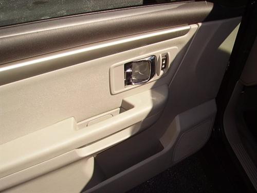 Suzuki XL-7 2007 photo 3