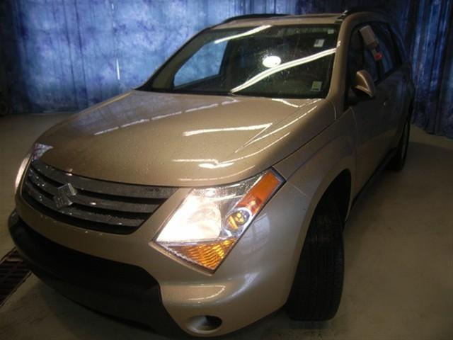 Suzuki XL-7 2007 photo 1