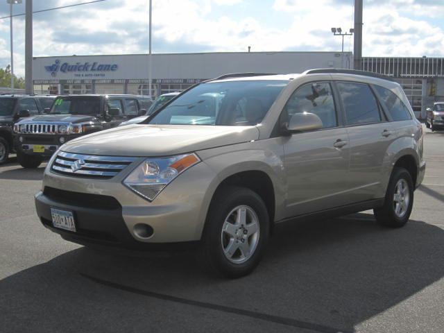 Suzuki XL-7 2007 photo 2