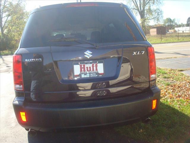 Suzuki XL-7 2007 photo 3