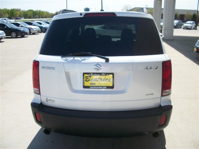 Suzuki XL-7 2008 photo 5