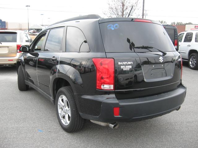 Suzuki XL-7 2008 photo 1