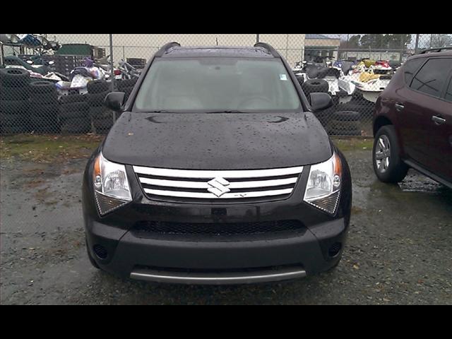 Suzuki XL-7 Coupe Sport Utility