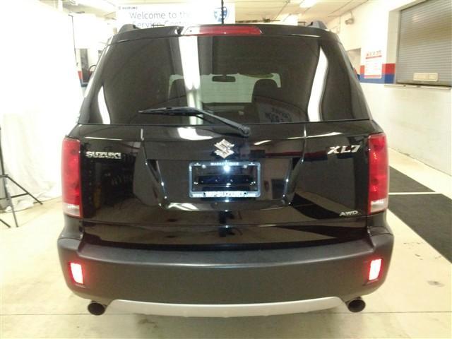 Suzuki XL-7 2008 photo 4