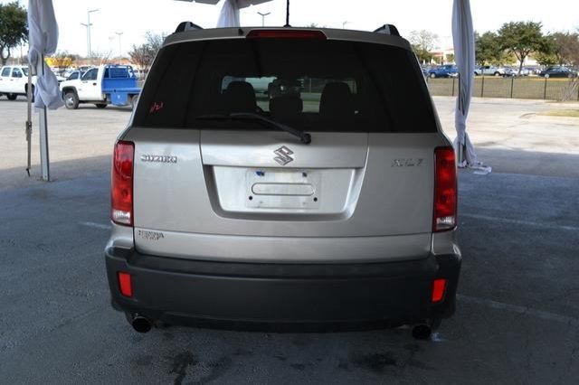 Suzuki XL-7 2008 photo 3