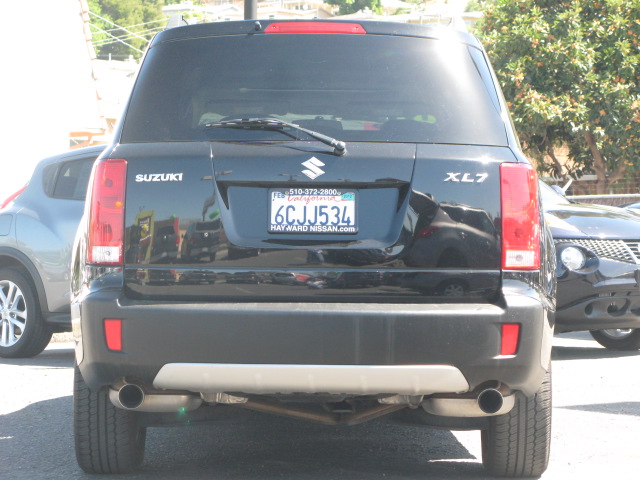 Suzuki XL-7 2008 photo 4