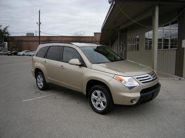 Suzuki XL-7 2008 photo 4