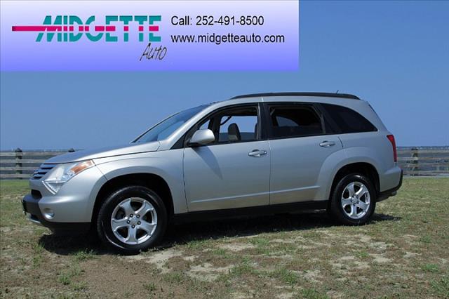 Suzuki XL-7 2008 photo 2