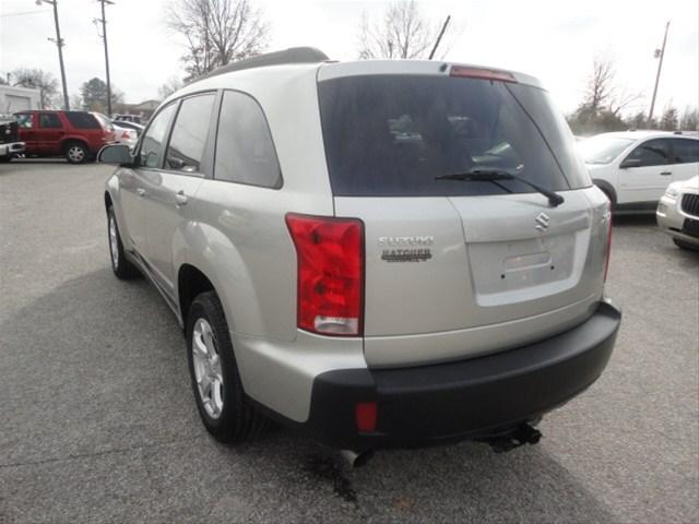 Suzuki XL-7 2008 photo 3