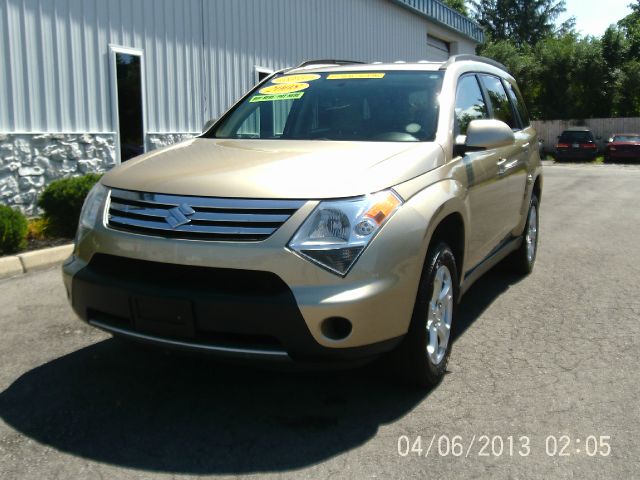 Suzuki XL-7 2008 photo 3