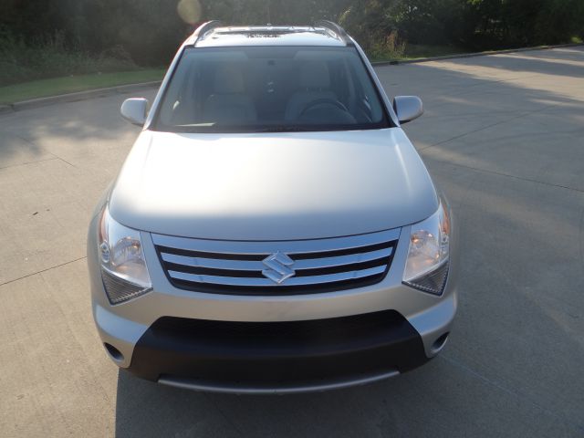 Suzuki XL-7 2008 photo 3