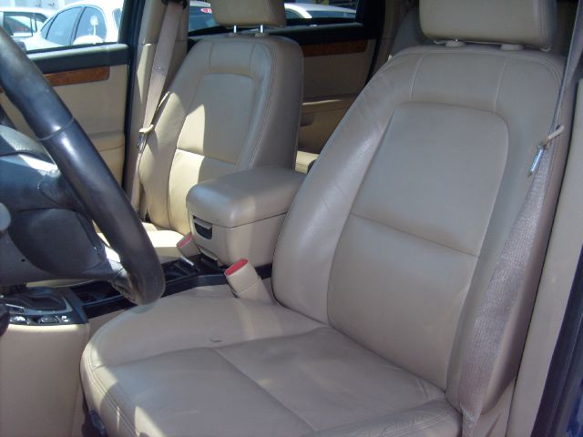 Suzuki XL-7 2008 photo 16