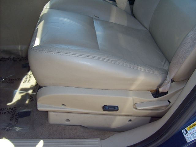 Suzuki XL-7 2008 photo 17