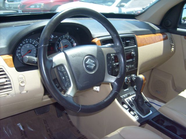 Suzuki XL-7 2008 photo 24
