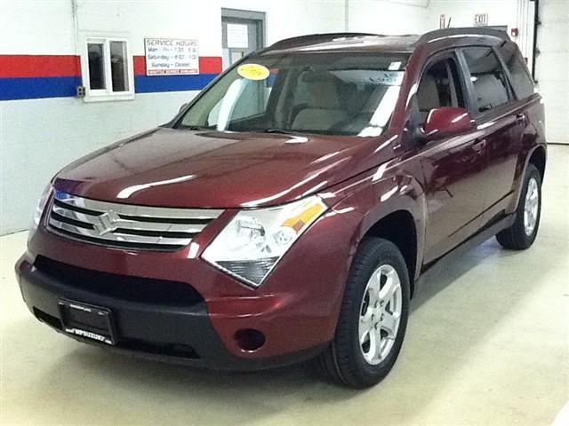 Suzuki XL-7 2008 photo 2