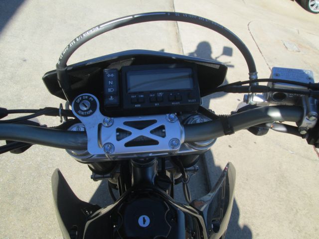 Suzuki dr-z400sm 2014 photo 1