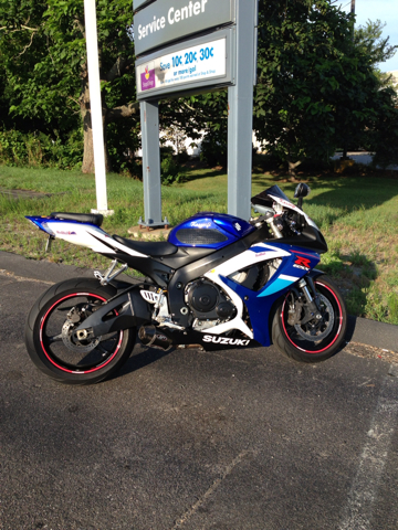 Suzuki gsxr 2006 photo 3