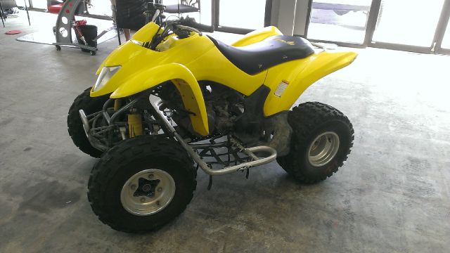 Suzuki ltz250 2005 photo 1