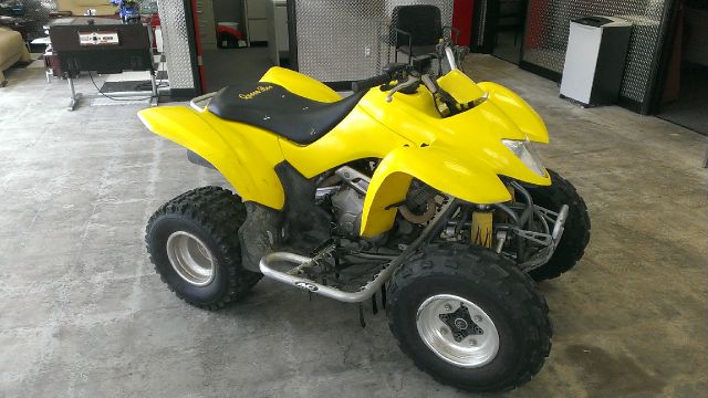 Suzuki ltz250 2005 photo 3