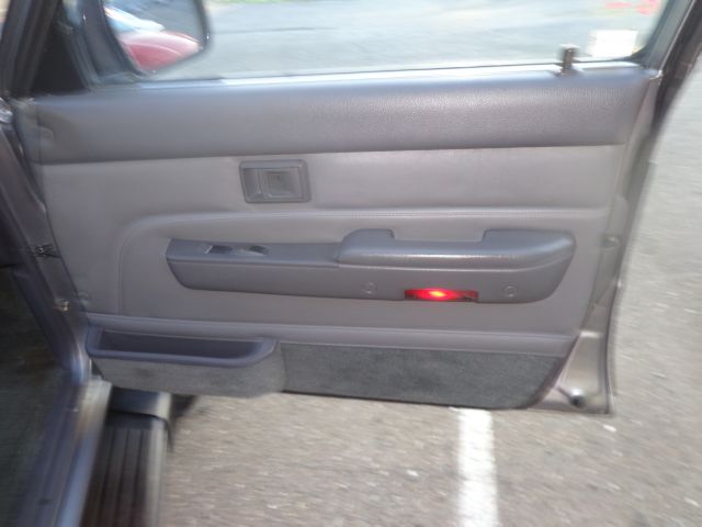 Toyota 4Runner 1993 photo 9