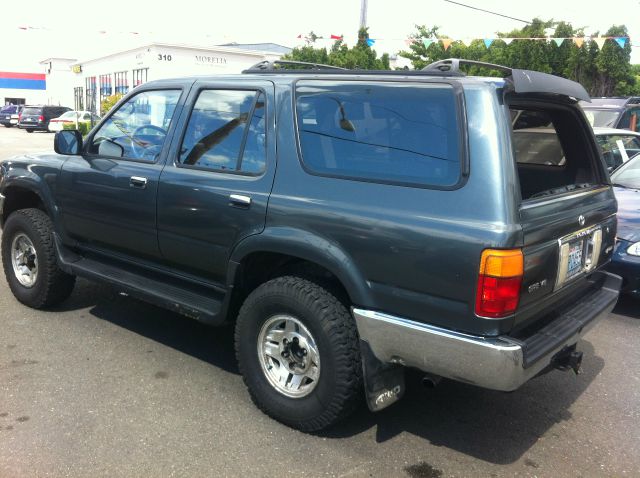 Toyota 4Runner 1993 photo 10