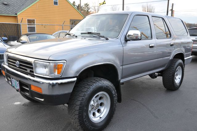 Toyota 4Runner 1993 photo 1