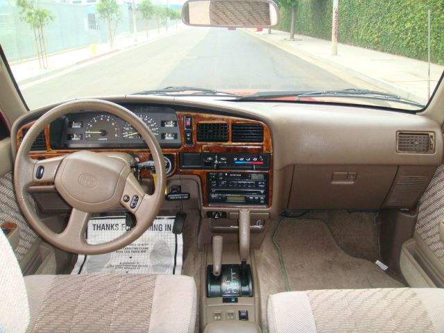 Toyota 4Runner 1994 photo 27