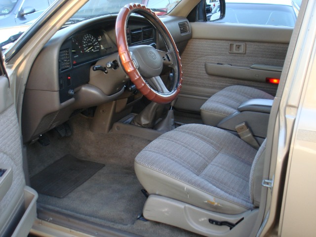 Toyota 4Runner 1994 photo 3