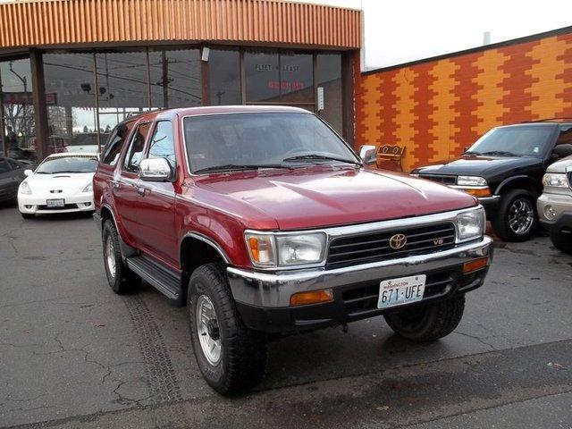 Toyota 4Runner LT Pickup 4D 8 Ft Sport Utility