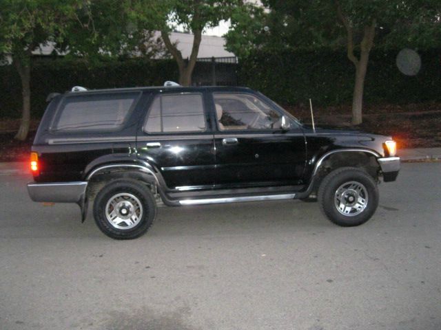 Toyota 4Runner 1995 photo 1