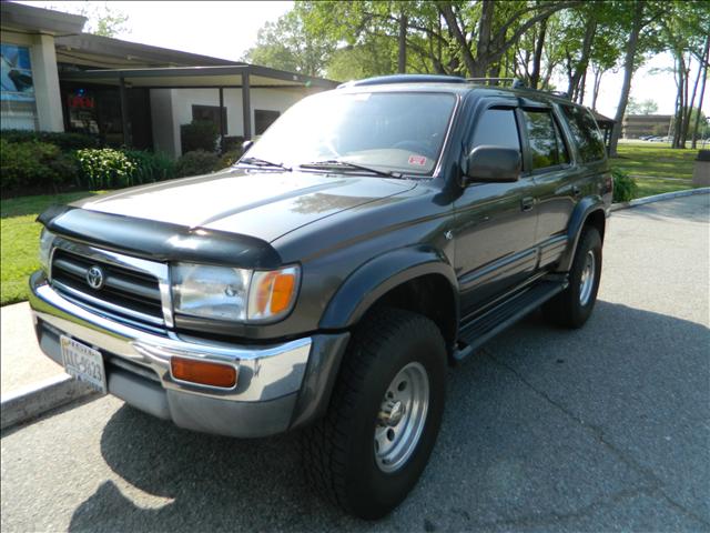 Toyota 4Runner 1996 photo 1