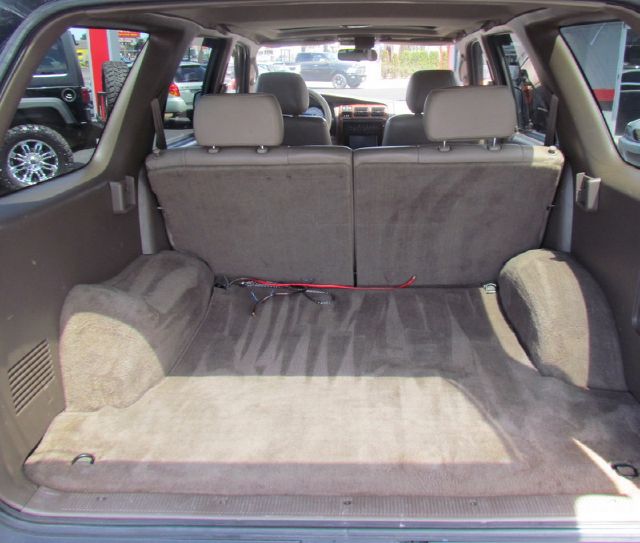 Toyota 4Runner Super SUV