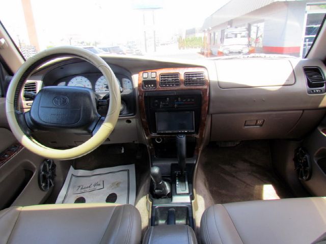 Toyota 4Runner 1996 photo 10