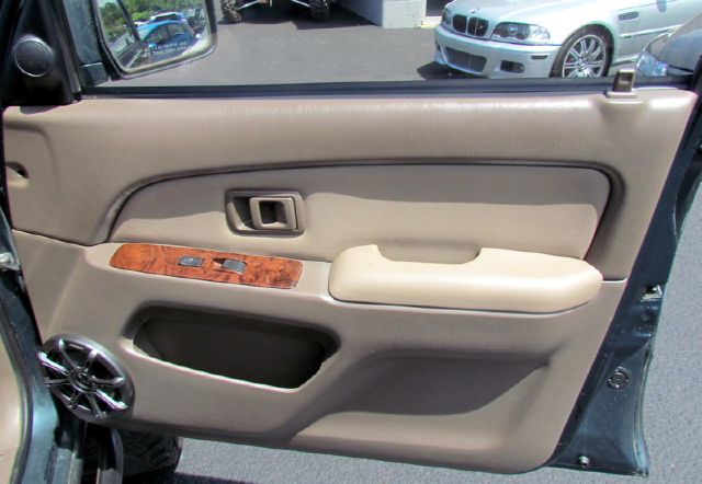 Toyota 4Runner 1996 photo 8