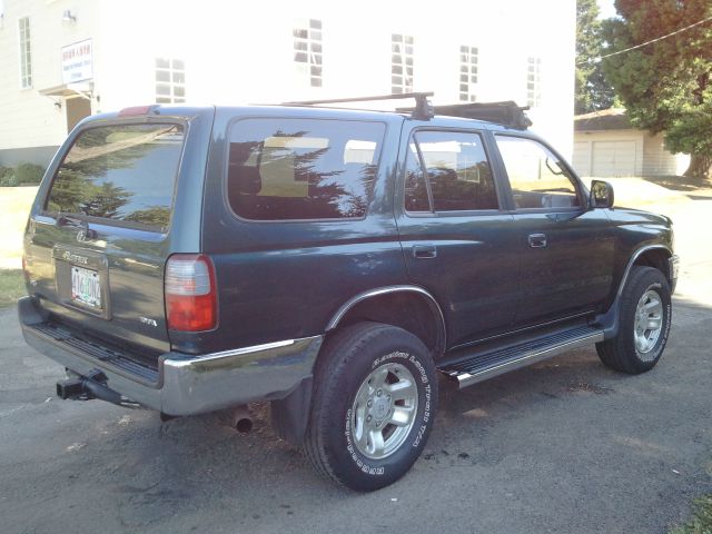 Toyota 4Runner 1996 photo 1